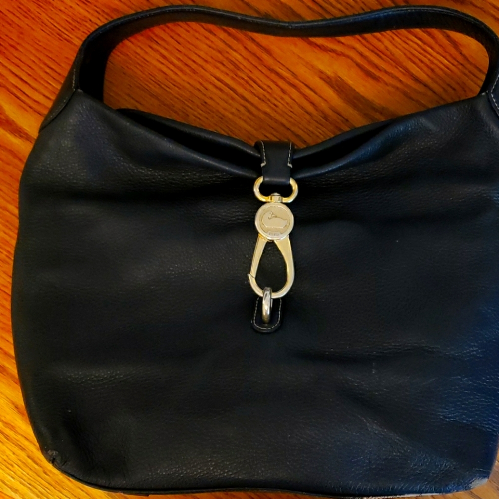 Beautiful Dooney & Bourne hand bag